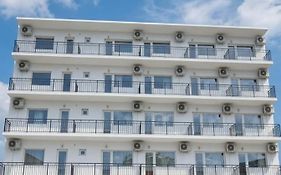 Hotel Blue Sky Resort